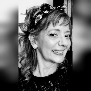 Meet your Posher, Stefania